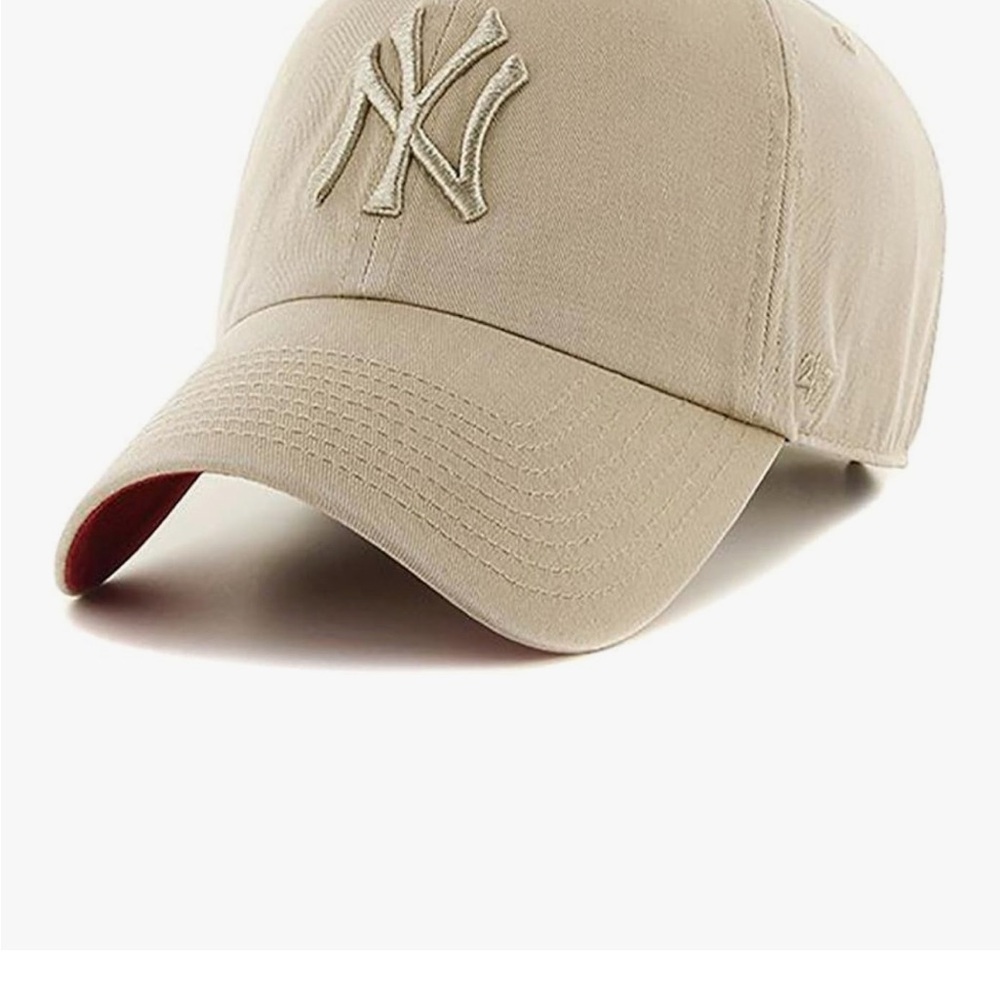 Stylish Beige NY Logo Men's Cap